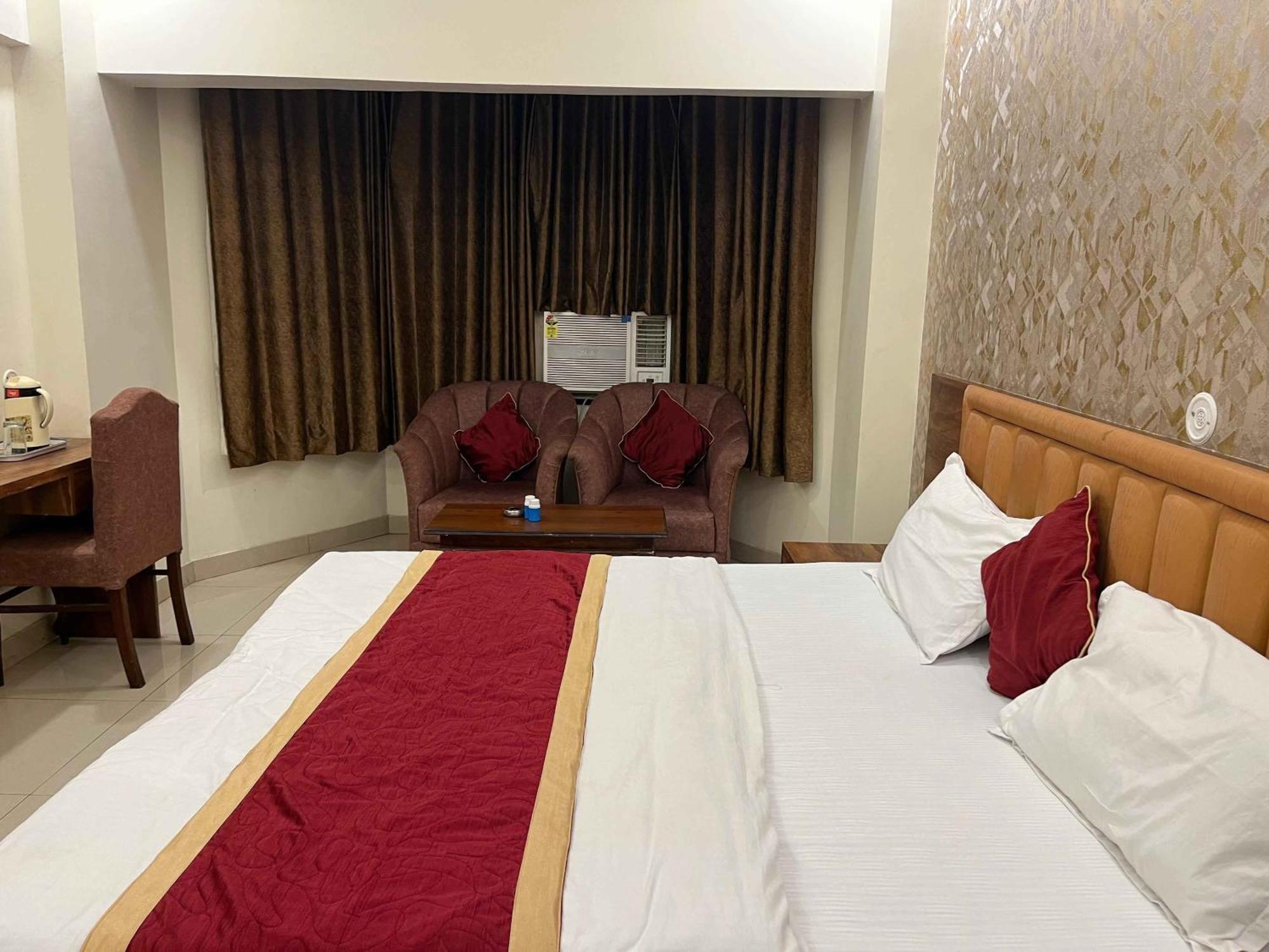Hotel Vishwanath 2*